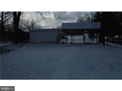 1060 E Schuylkill Rd, Pottstown, PA 19465 - photo 2