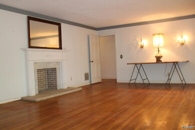 313 Riley Cir, Gadsden, AL 35901 - photo 4