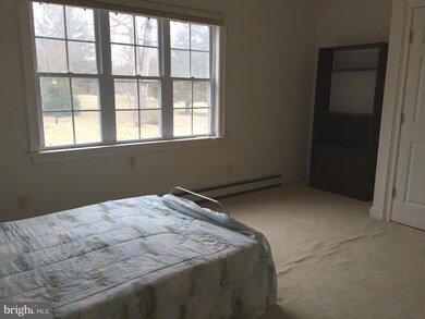 7256 Greenwich Rd unit A, B, C, Nokesville, VA 20181 - photo 4