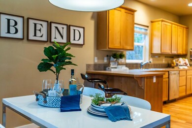 21292 Beall Dr, Bend, OR 97701 - photo 6