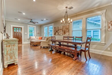 729 E 19th St, Houston, TX 77008 - photo 7