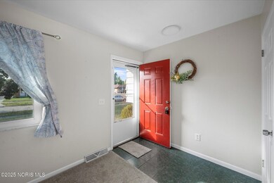 4022 Clover Ridge Ct, Toledo, OH 43623 - photo 6