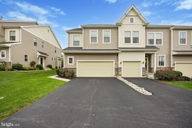 229 Kestrel Ct, Kennett Square, PA 19348 - photo 2