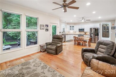 127 Eastwood Dr, Statesville, NC 28625 - photo 7