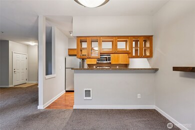 18930 Bothell Everett Hwy unit F105, Bothell, WA 98012 - photo 7