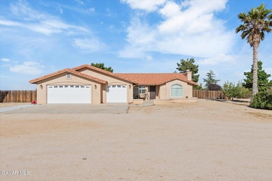 14296 Bieri St, Mojave, CA 93501 - photo 2