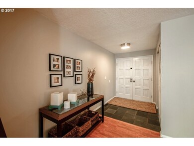 Entrance/Foyer