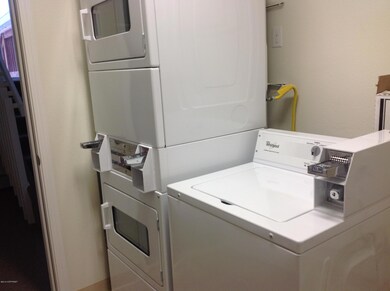 832 W 25th Ave unit 3, Anchorage, AK 99503 - photo 2