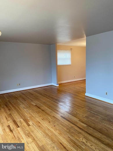 13305 Chalfont Ave, Fort Washington, MD 20744 - photo 4