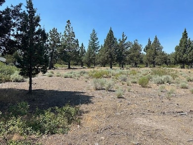 8-1/158 Woodside Rd unit 8-1, Lake Shastina, CA 96094 - photo 5