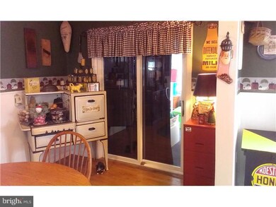 232 Beechwood Rd, Brookhaven, PA 19015 - photo 2