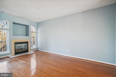 610 Trout Run Ct, Odenton, MD 21113 - photo 5