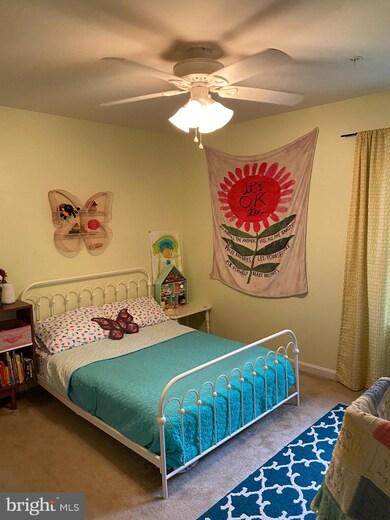 16204 Ashbox Rd, Brandywine, MD 20613 - photo 5