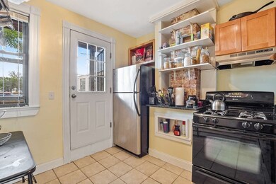 41 Thorndike St unit 1, Boston, MA 02118 - photo 7
