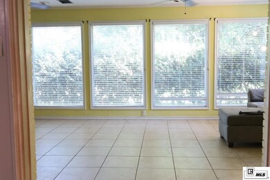 2104 Greenbriar Dr, Ruston, LA 71270 - photo 4