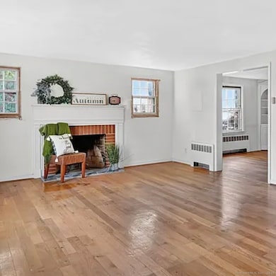 481 Ridge Rd, Wethersfield, CT 06109 - photo 4