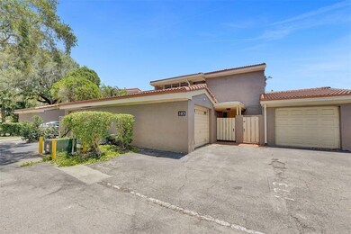 103 Heatherbrook Way unit 143, Hollywood, FL 33021 - photo 4