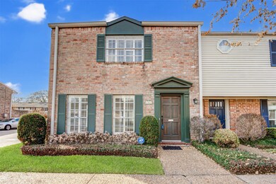6364 Briar Rose Dr unit 178, Houston, TX 77057 - photo 2