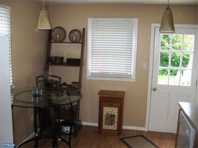 34 Farnsworth Ave, Maple Shade, NJ 08052 - photo 5