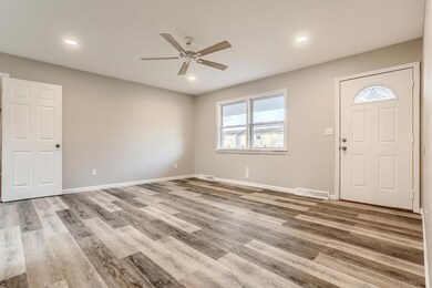 7855 Brosend Rd, Newburgh, IN 47630 - photo 3