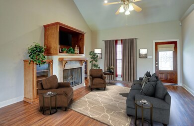 Virtual Staged-living - 824 Lebesque