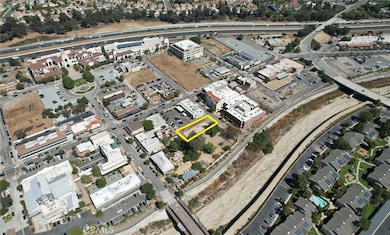 42045 3rd St, Temecula, CA 92590 - photo 2