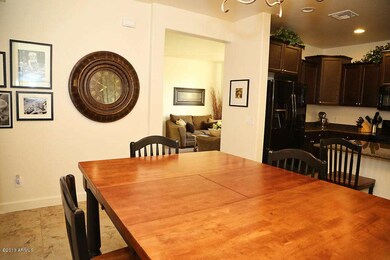 Dine-In Kitchen