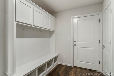 6613 S Hemlock Ave, Broken Arrow, OK 74011 - photo 7