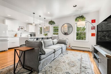 122 W 9th St unit 2, Boston, MA 02127 - photo 4