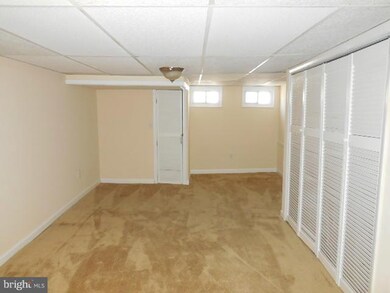 118 S Highland Ave, Baltimore, MD 21224 - photo 7