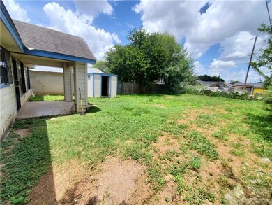 325 E Hawk Ave, Pharr, TX 78577 - photo 2