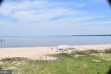 386 Monroe Dr, Colonial Beach, VA 22443 - photo 2