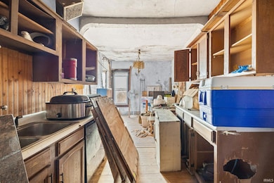 9322 Main St, Clarks Hill, IN 47930 - photo 4