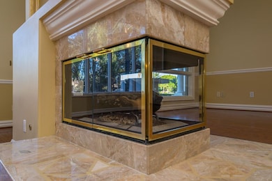 1410 E Coral Cove Dr, Gilbert, AZ 85234 - photo 5