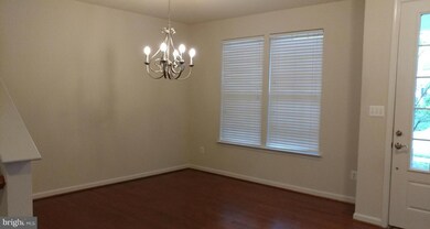 22948 Snow Leopard Dr, California, MD 20619 - photo 2