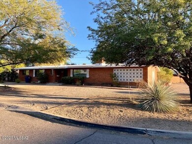 5102 E 6th St, Tucson, AZ 85711 - photo 2