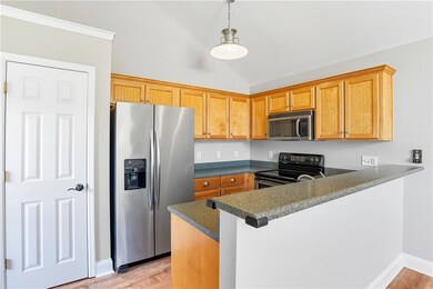 421 Atlantic Dr, Saint Simons Island, GA 31522 - photo 2