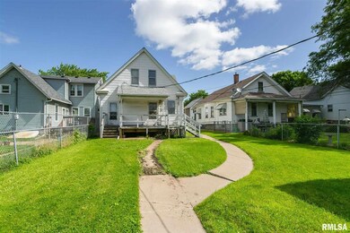 1451 W 7th St, Davenport, IA 52802 - photo 2