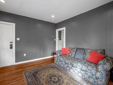 11 Ames St, Worcester, MA 01610 - photo 6