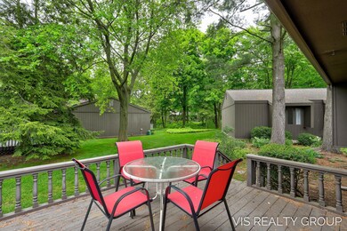6-web-or-mls-837 Brook Village Ct, Holla