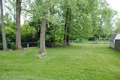 7502 Mcintosh Way, Louisville, KY 40228 - photo 2