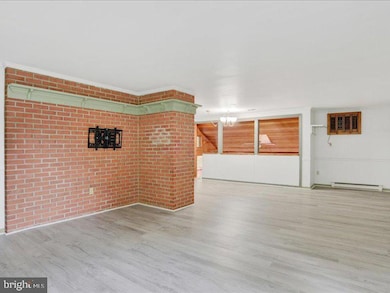 2675 Hemlock Dr, Columbia, PA 17512 - photo 5