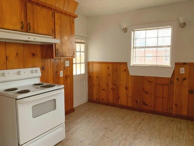 2123 30th St, Lubbock, TX 79411 - photo 5