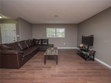 LOUNGE IN THE LIVING ROOM! Plenty of room for the 