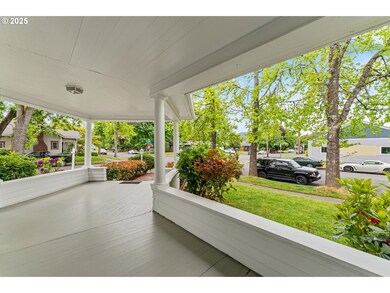 406 8th St, Springfield, OR 97477 - photo 4