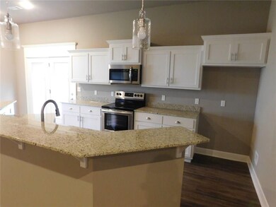 571 Captain Hopkins St, Prairie Grove, AR 72753 - photo 5