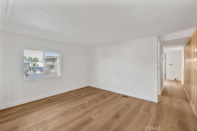 16473 Green Tree Blvd unit 46, Victorville, CA 92395 - photo 7