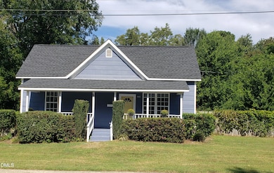 306 S Moore St, Clayton, NC 27520 - photo 5