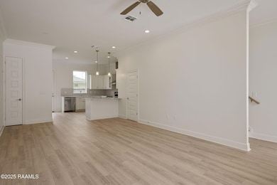 16-web-or-mls-1510 Kaliste Saloom Rd-16