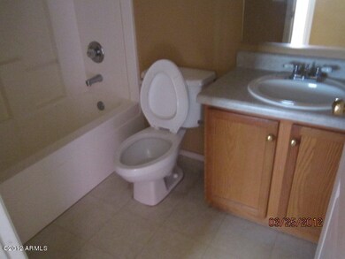 HALLBATH